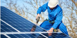 Installation Maintenance Panneaux Solaires Photovoltaïques à Beraut